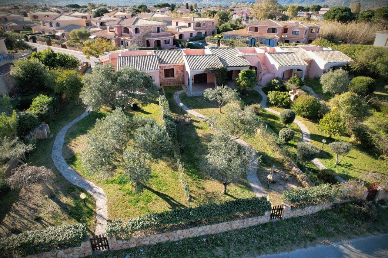Ville Del Mar San Teodoro  Eksteriør billede